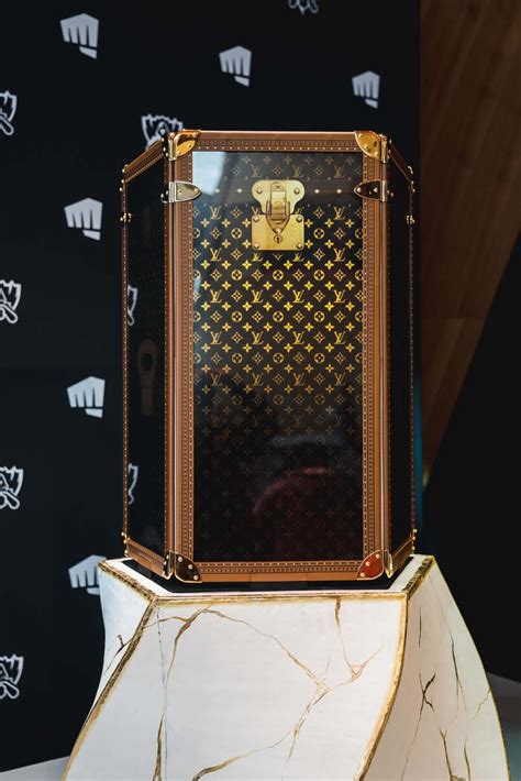 case worlds trophy louis vuitton opening|Louis Vuitton 'League of Legends' Trophy Trunk Case .